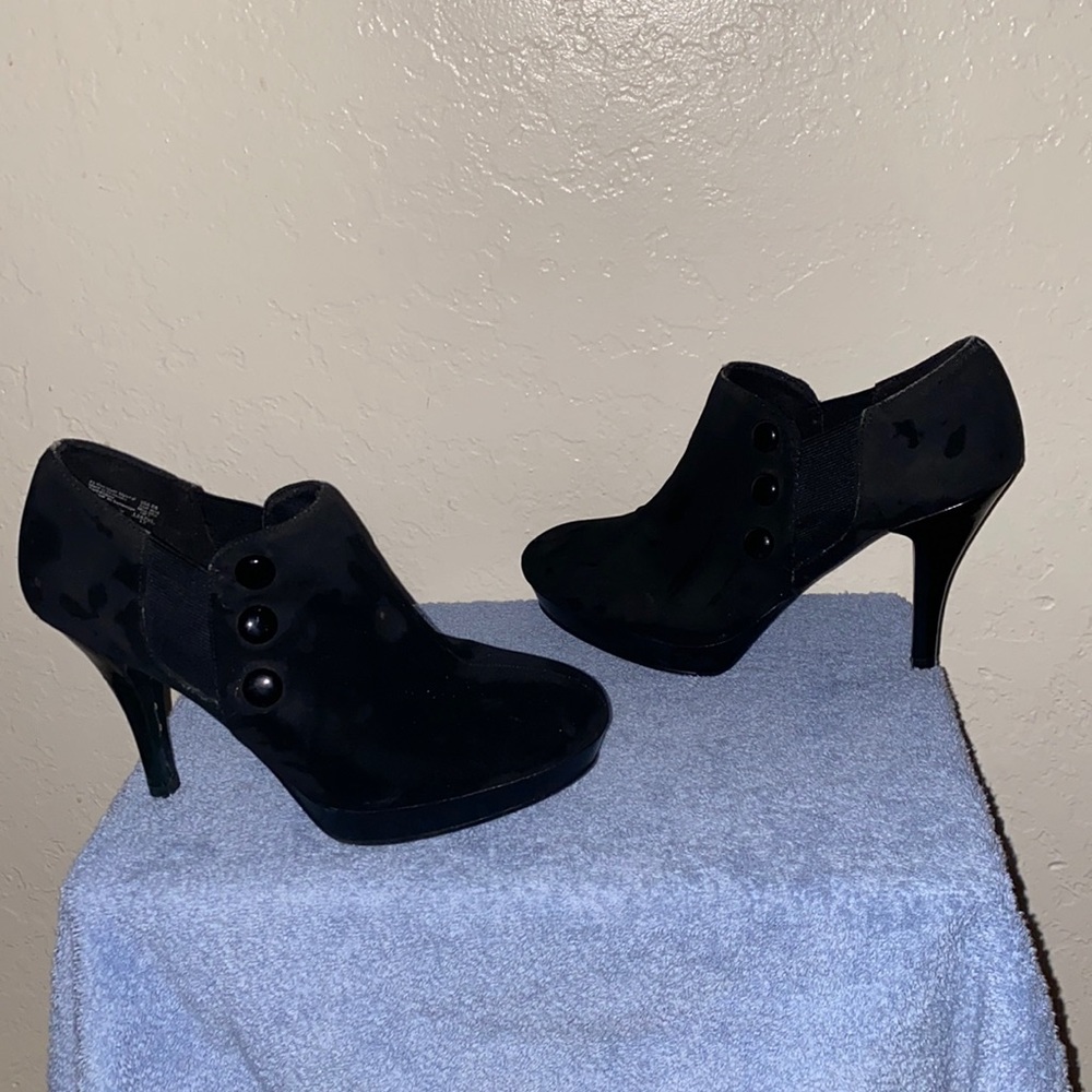 Women’s ankle high heel boots